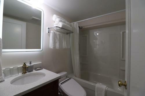 Victoria Gorge Waterway Vacation Home
