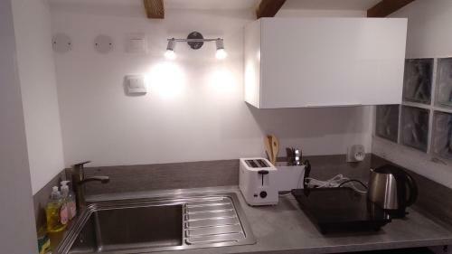 Maison Bord de Mer Vieux Chapus + D�pendance