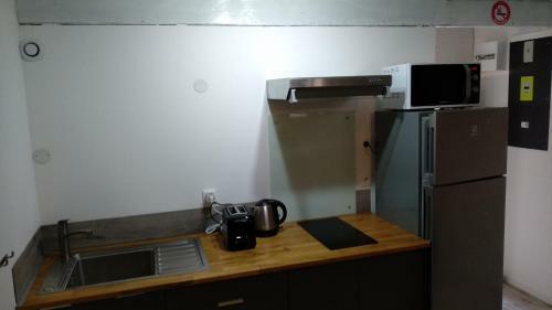 Maison Bord de Mer Vieux Chapus + D�pendance