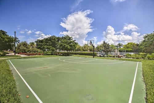 Sunny Ft Myers Abode With Community Amenities!