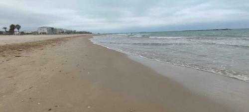 Apartamento Primera L�nea de Mar Con Piscina En Cubelles
