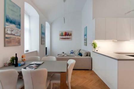 Apartamento Homestay Sisi