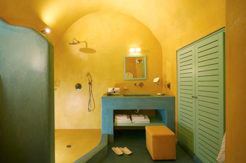 Hotel Fira Romantic Suites