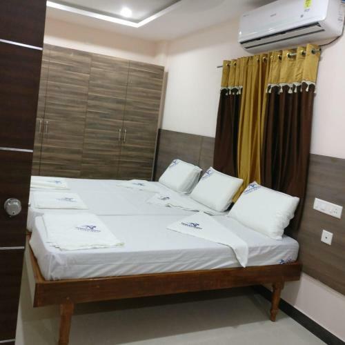Hotel Pickurstay@v Grand Inn