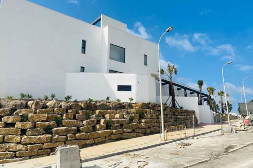 Apartamento Terraza, Vistas Y Piscina - Simplytarifa