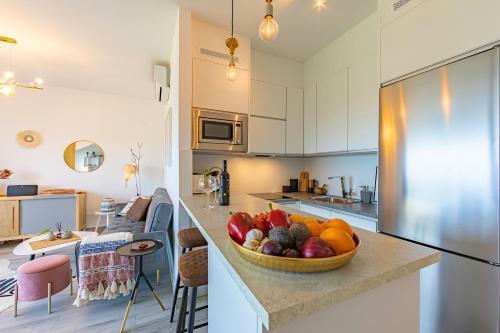 Apartamento Terraza, Vistas Y Piscina - Simplytarifa