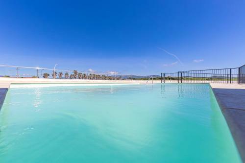 Apartamento Terraza, Vistas Y Piscina - Simplytarifa
