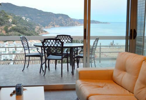 Apartamento Duplex En Cala Salions