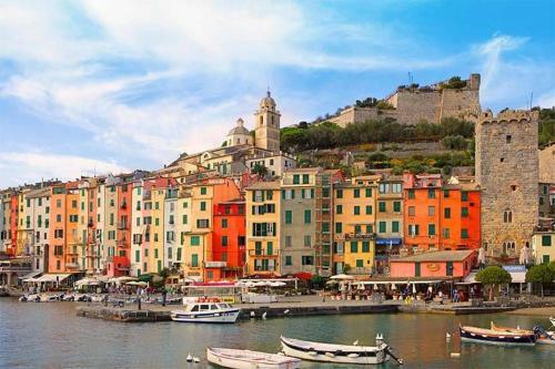 Byron's Apartments Tellaro