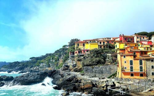 Byron's Apartments Tellaro