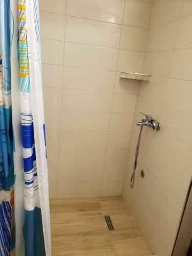 Apartamento Vila Elezi