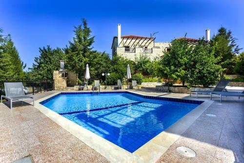 Apartamento Douliana Villas