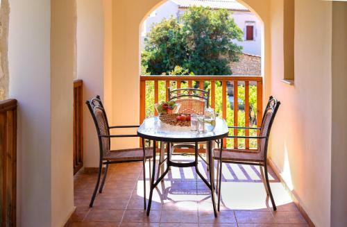 Apartamento Douliana Villas