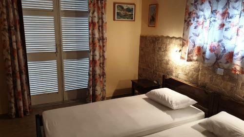 Atisis Apartments