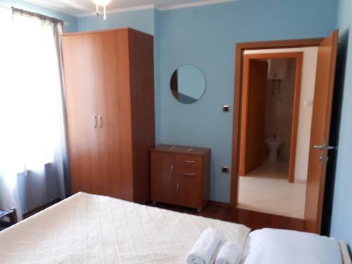 Apartment Nika, 4*, 2-bedroom, Barbecue