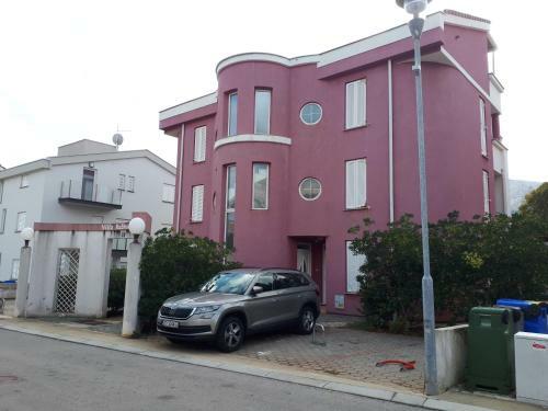 Apartment Nika, 4*, 2-bedroom, Barbecue