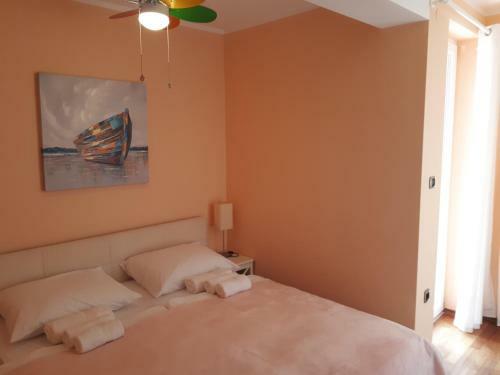 Apartment Nika, 4*, 2-bedroom, Barbecue