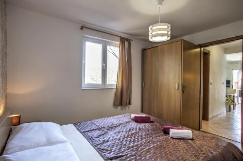 Apartment Ena 1