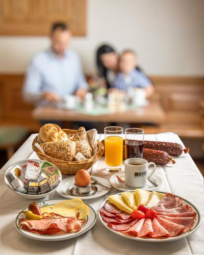 Hostal Gasthof Weinbauer