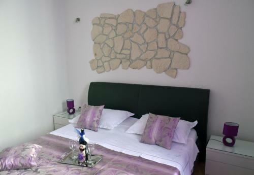 Kuzma Rooms And Apartments