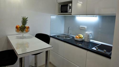 Kuzma Rooms And Apartments