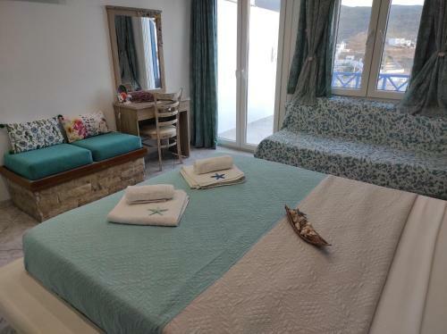 Hotel Fantastic View Kythnos Suites & Studios