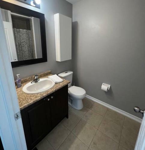 Cozy Townhouse South End Barrie