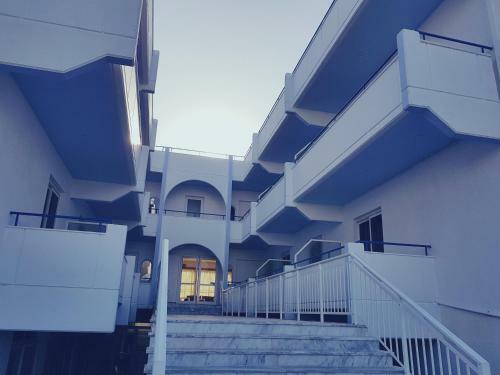 Aparthotel Pyrgos Hotel Apartments