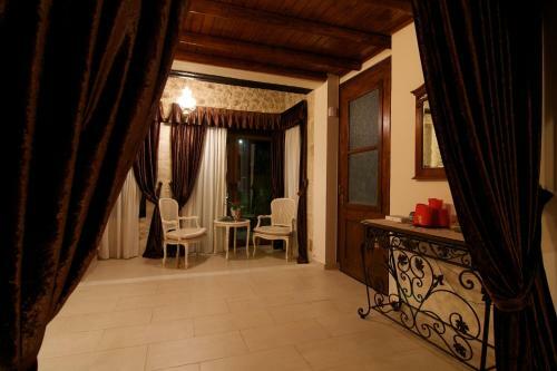 Alexander Villa
