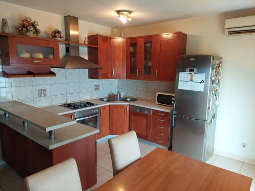 Apartments Zoran