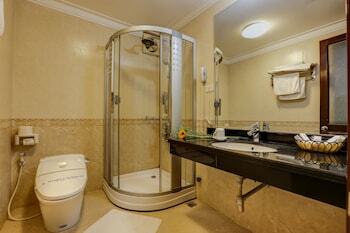 Ha Long Hotel