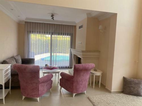 Bodrum Turgutreis de Denize 250 M L�x Havuzlu Villa