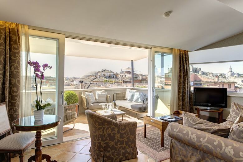 Nazionale Roma Hotel & Conference Center