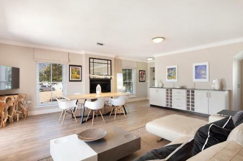 de Zalze Winelands Golf Lodges 25