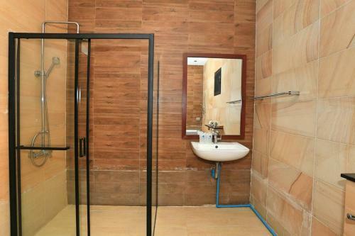 Three-bedroom Pool Villa Only 250m From The Beach