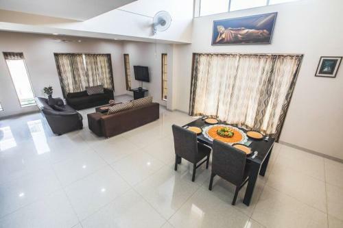 Horizon Villa By Red Stone Villas (Unit 3)