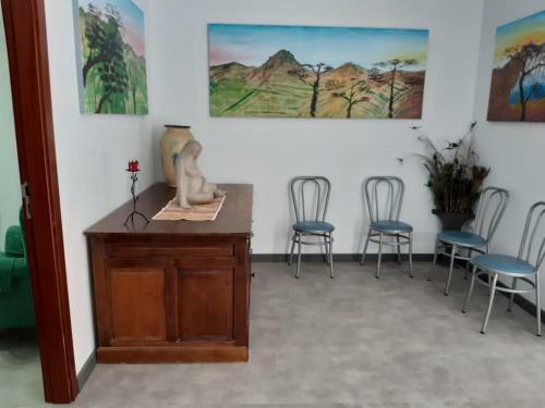 Casa Llena de Vida Con Patio Y Terraza