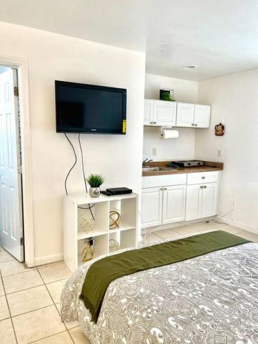 Apartamento Oasis At Hollywood Unit 6- Sleep 2