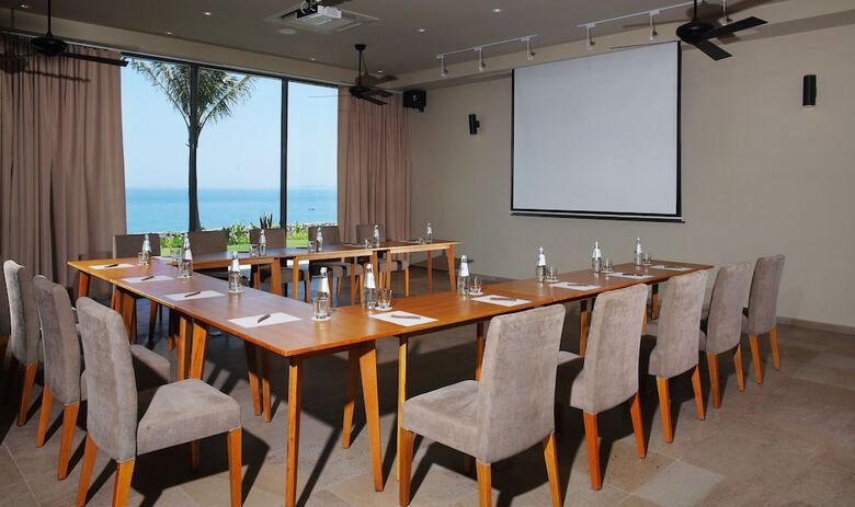 Hotel Mia Resort Nha Trang