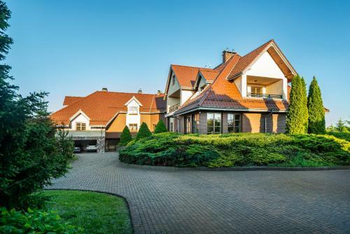 Villa Lakeland Residence