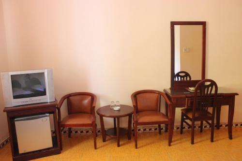 Hoang Yen Hotel