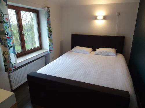 Hostal Guesthouse Les Tilleuls