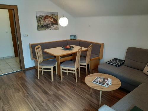 Apartamento Ferienwohnung Schachner
