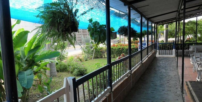 Hotel Y Caba�as Brisas Del Caribe
