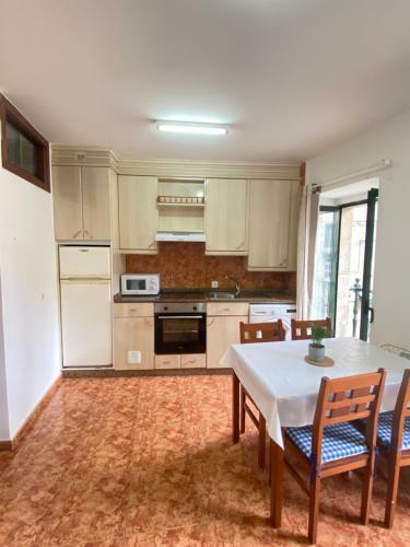 Apartamento Plaza Celso Garc�a de La Riega 6, 1