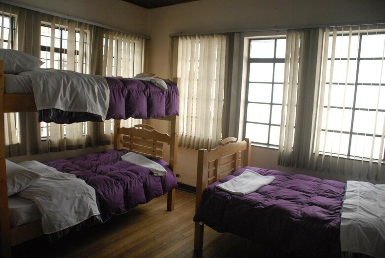 Hostal Hostel Casa 32 Dc