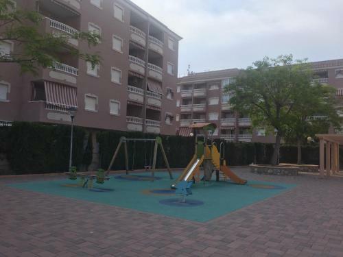 Apartamento Piscina Y Terraza A 200m Del Mar