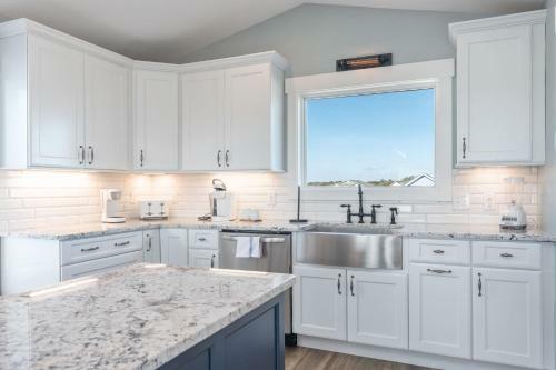 The Treasure Chest By Oak Island Accommodations