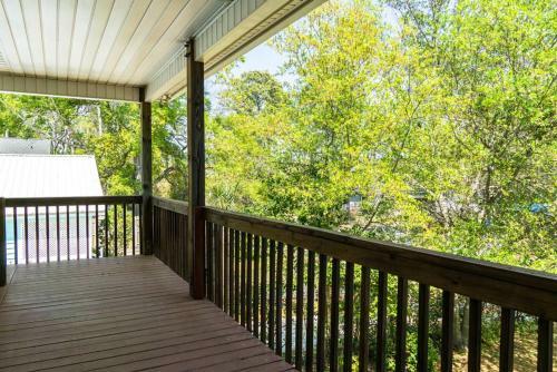 Island Delight By Oak Island Accommodations