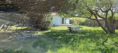 Nice House With Garden 500m From The Beach